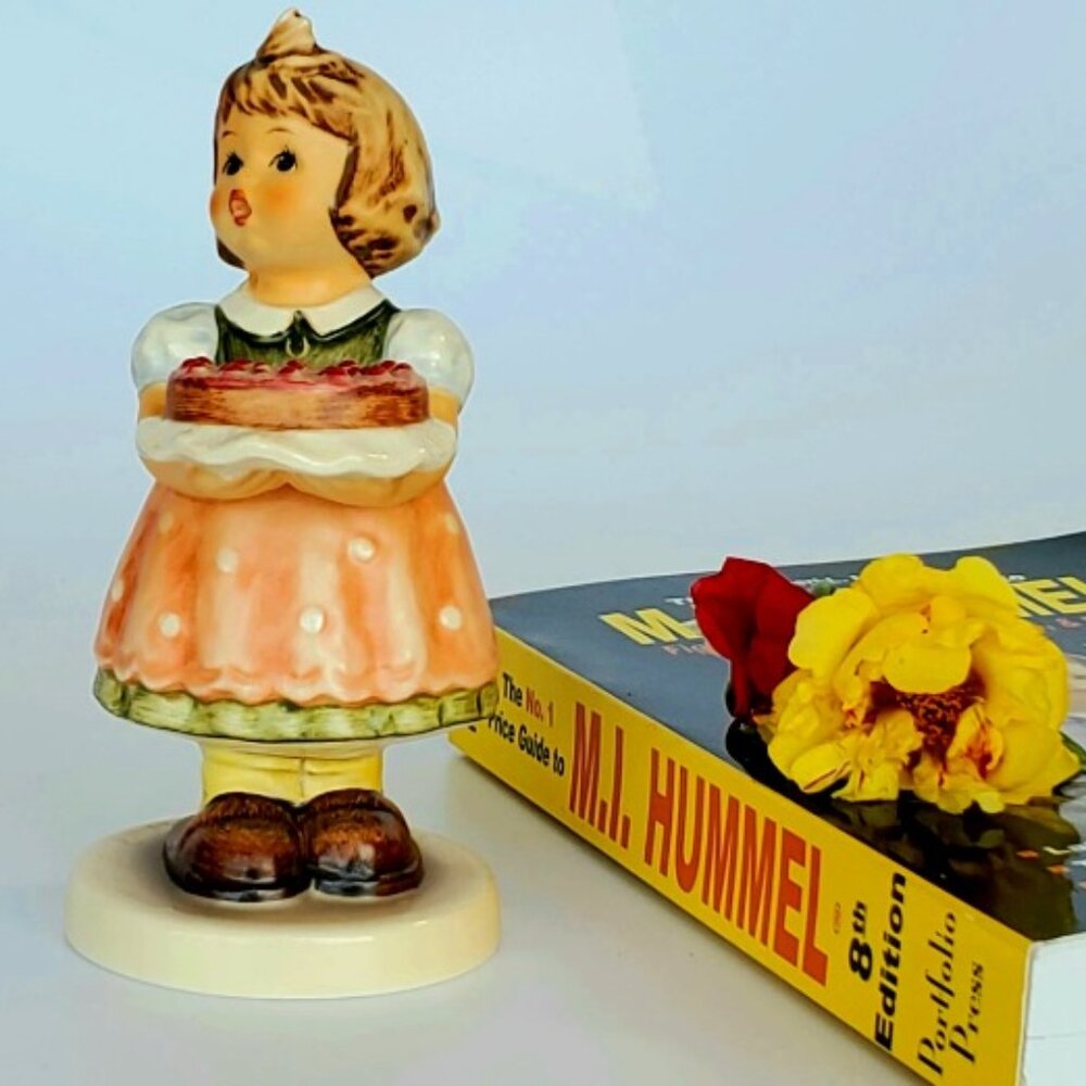 Hummel-TMK 6-No.440-Birthday Candle-Exclusive Edition No.10 for Members